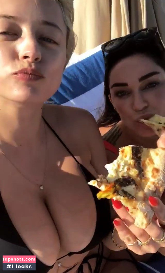 Caroline Vreeland gallery photo #2565