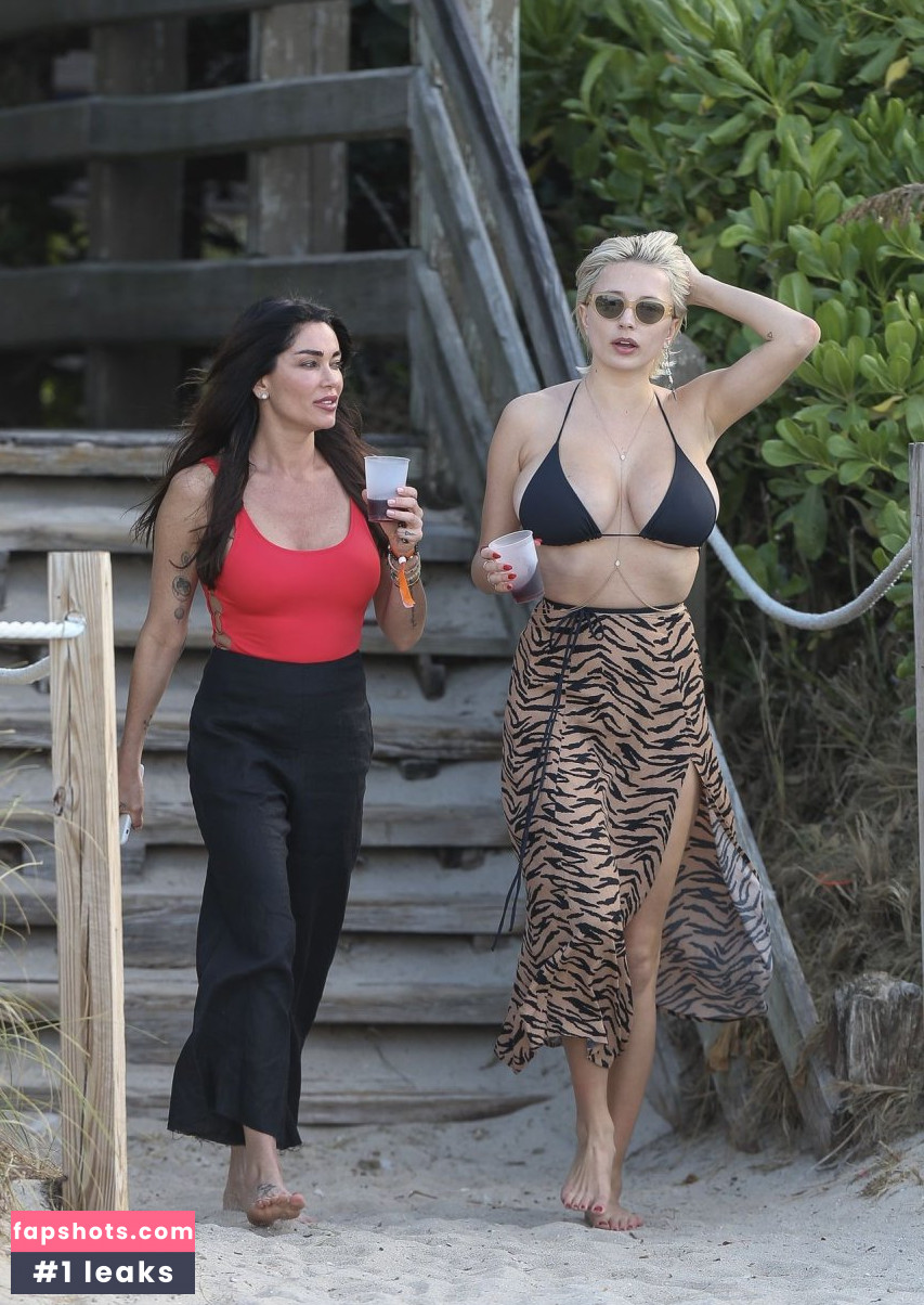 Caroline Vreeland gallery photo #2600