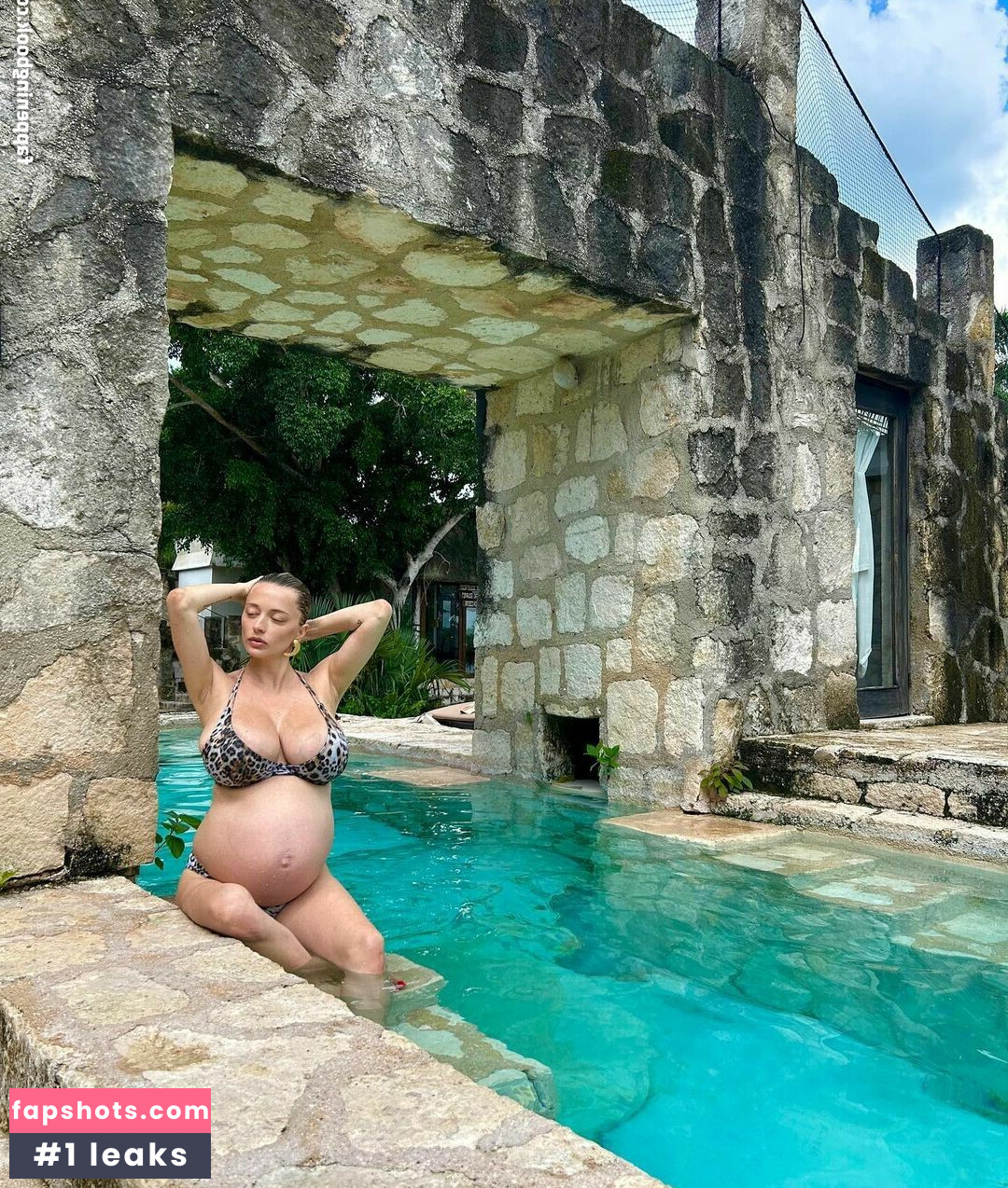 Caroline Vreeland gallery photo #466