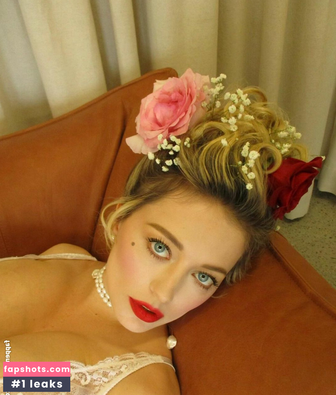 Caroline Vreeland gallery photo #688