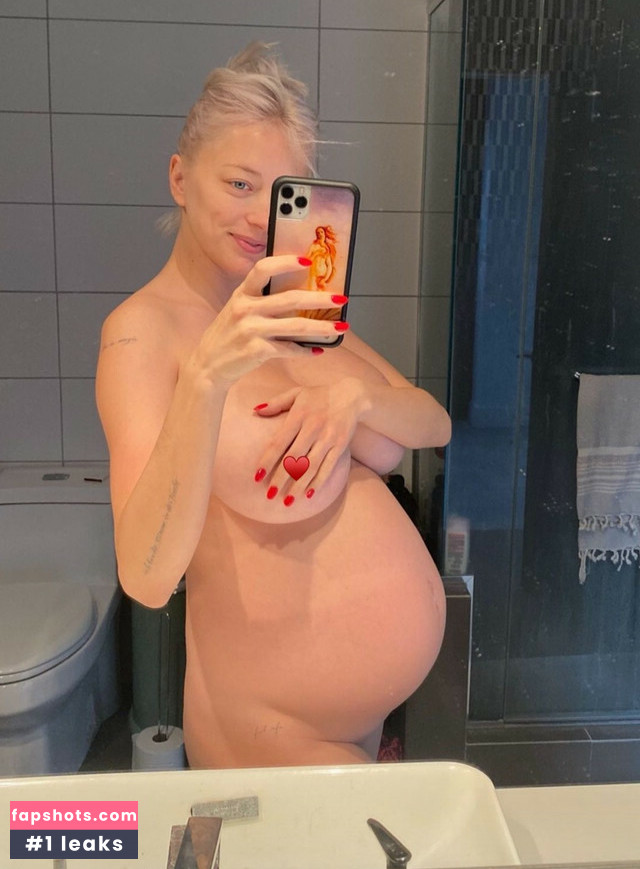 Caroline Vreeland gallery photo #934