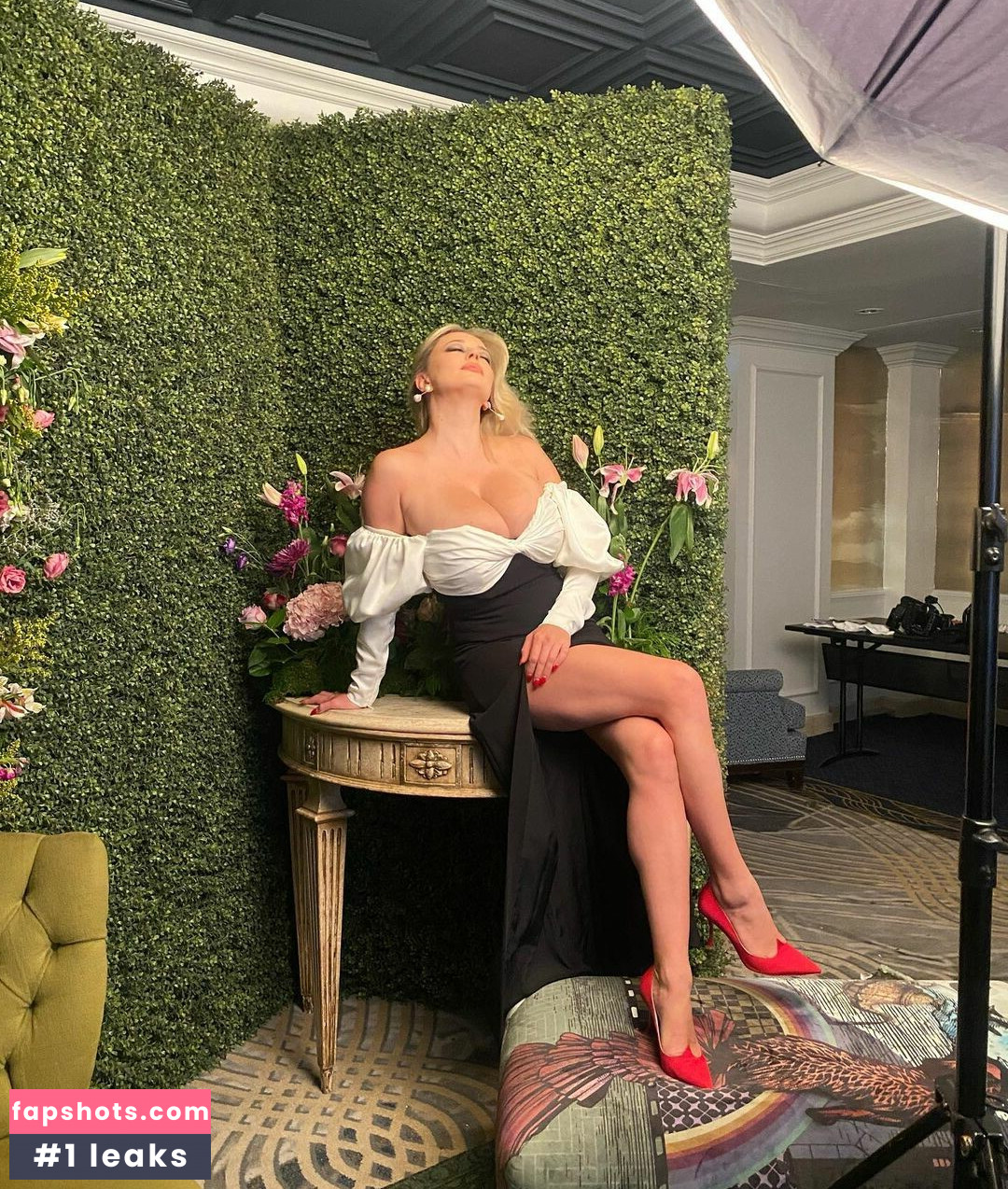 Caroline Vreeland gallery photo #989