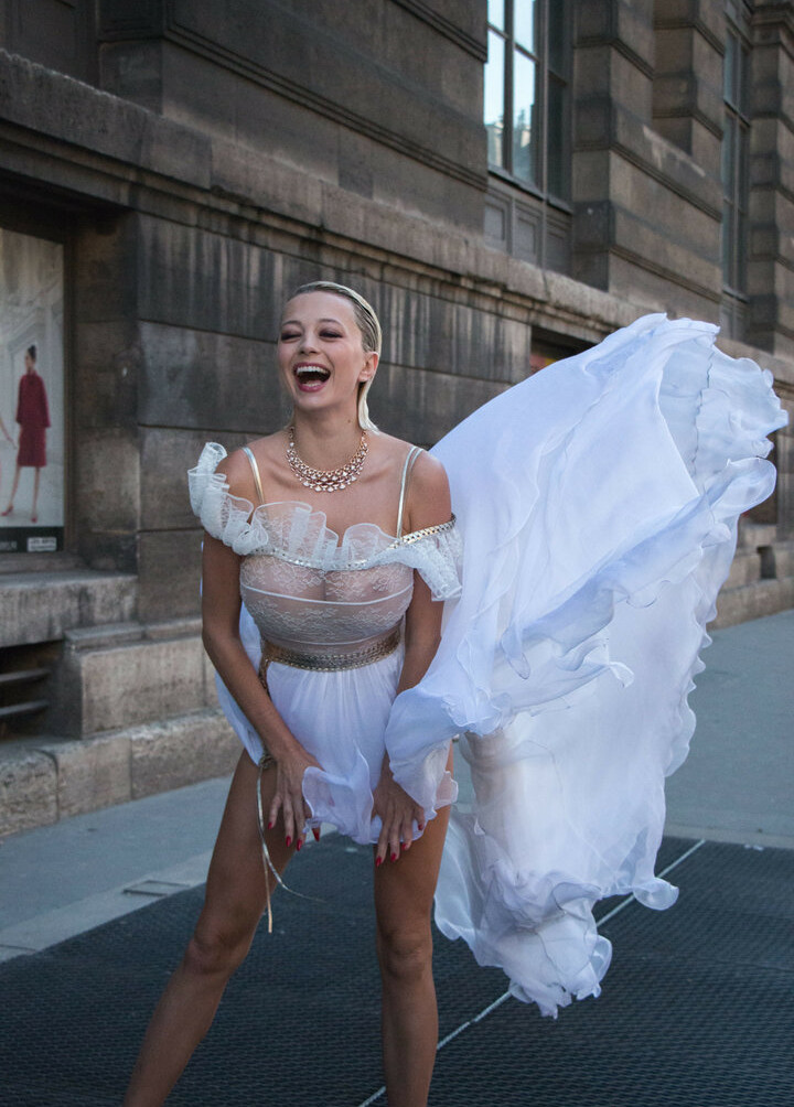 caroline-vreeland gallery photo #631