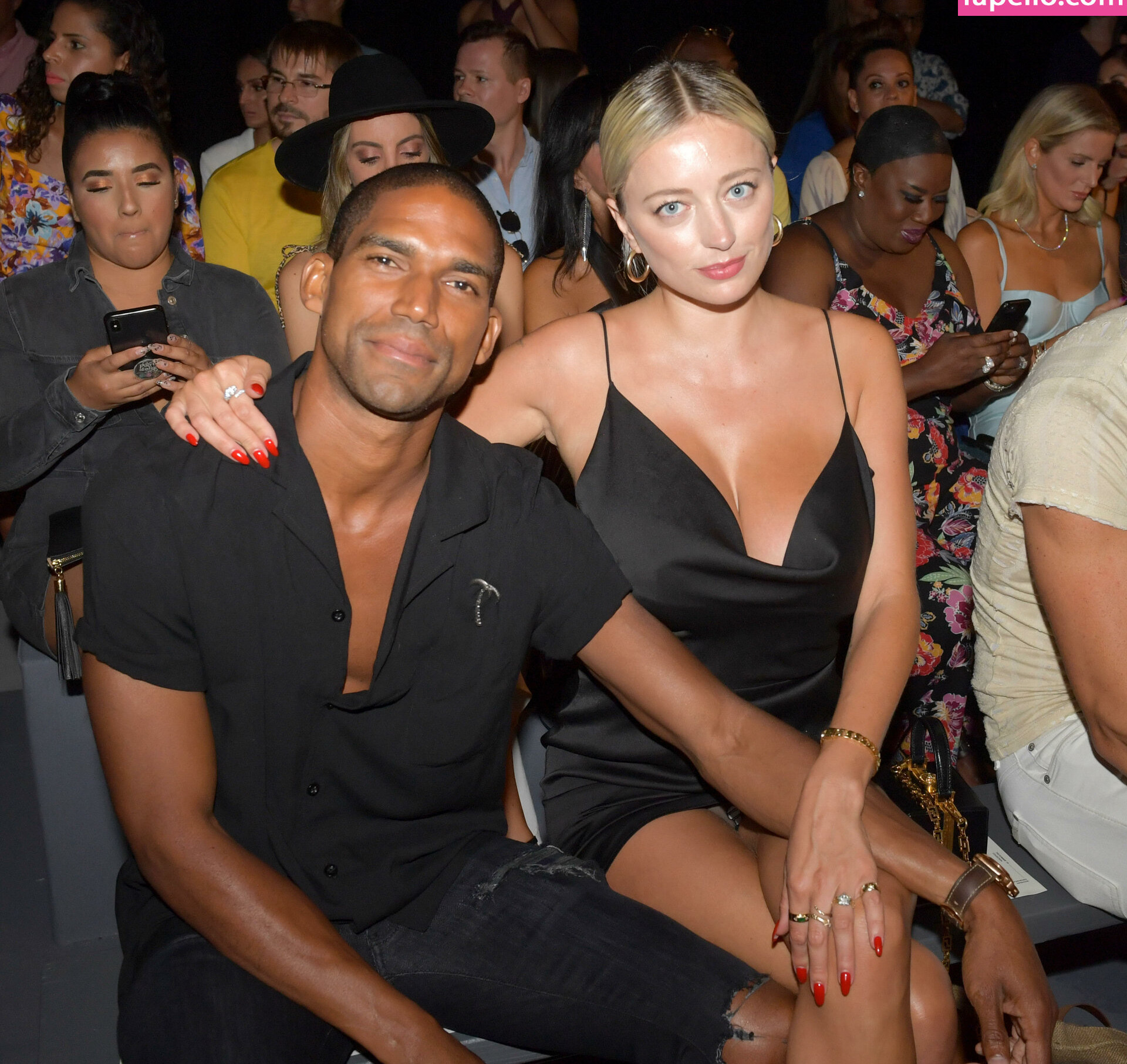 caroline-vreeland gallery photo #655