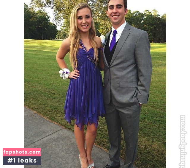 Caroline Wall gallery photo #3