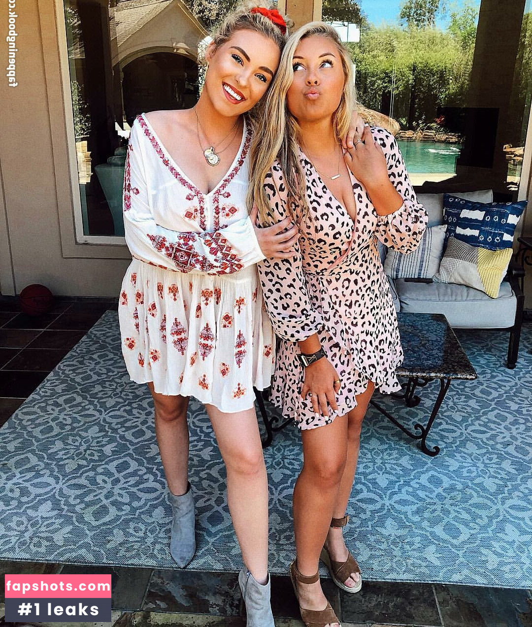 Caroline Wall nude babe gallery