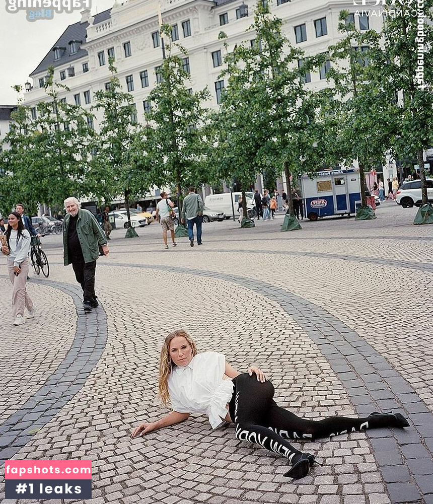 Caroline Wozniacki gallery photo #12