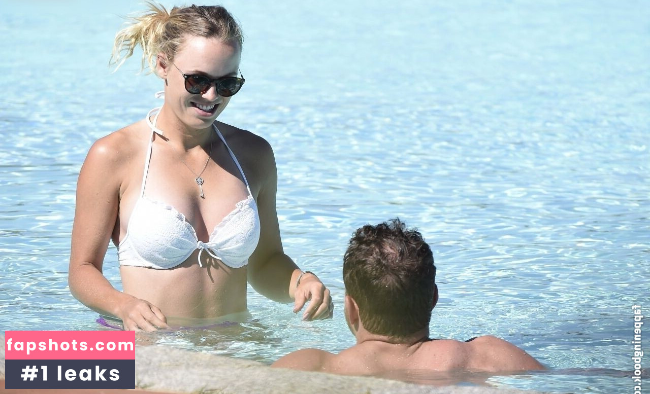 Caroline Wozniacki gallery photo #8