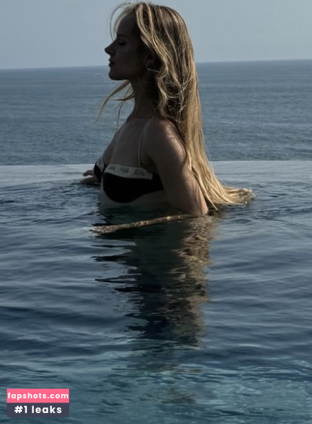 Caroline Zalog Nahé úniky fotek pouze od fanoušků #313 - Fapshots