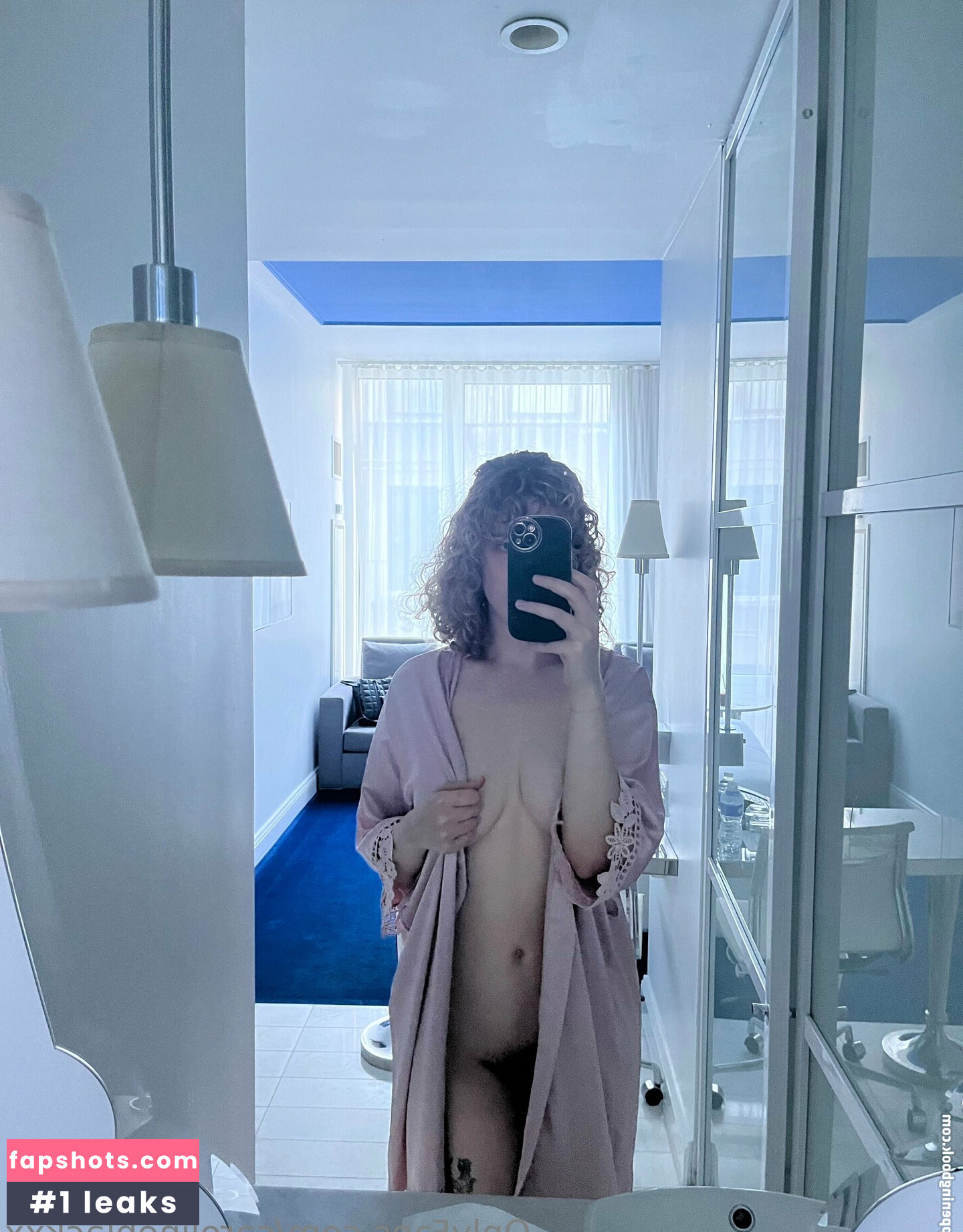 carolineblackxx gallery photo #9