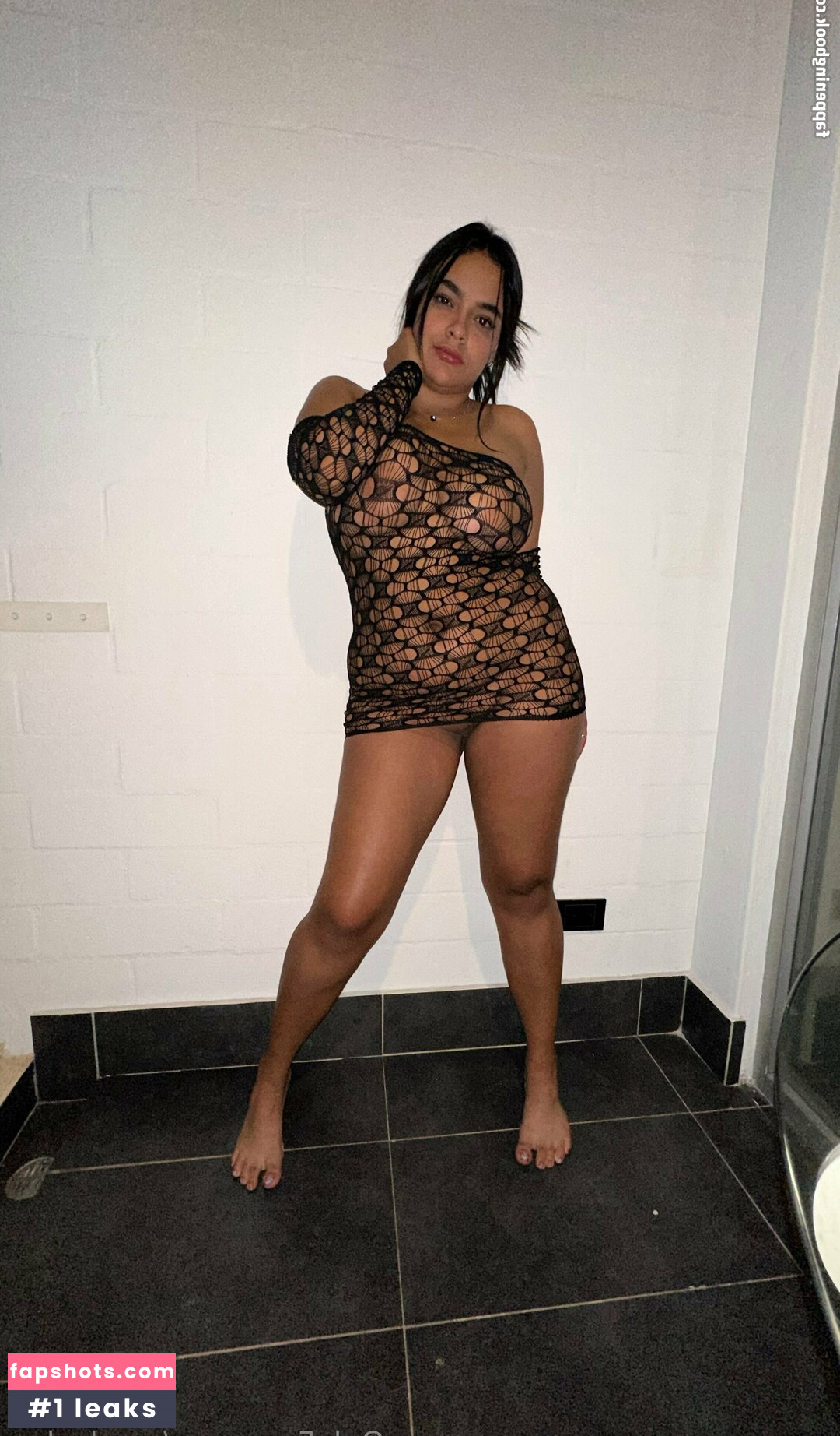 carolusher gallery photo #2