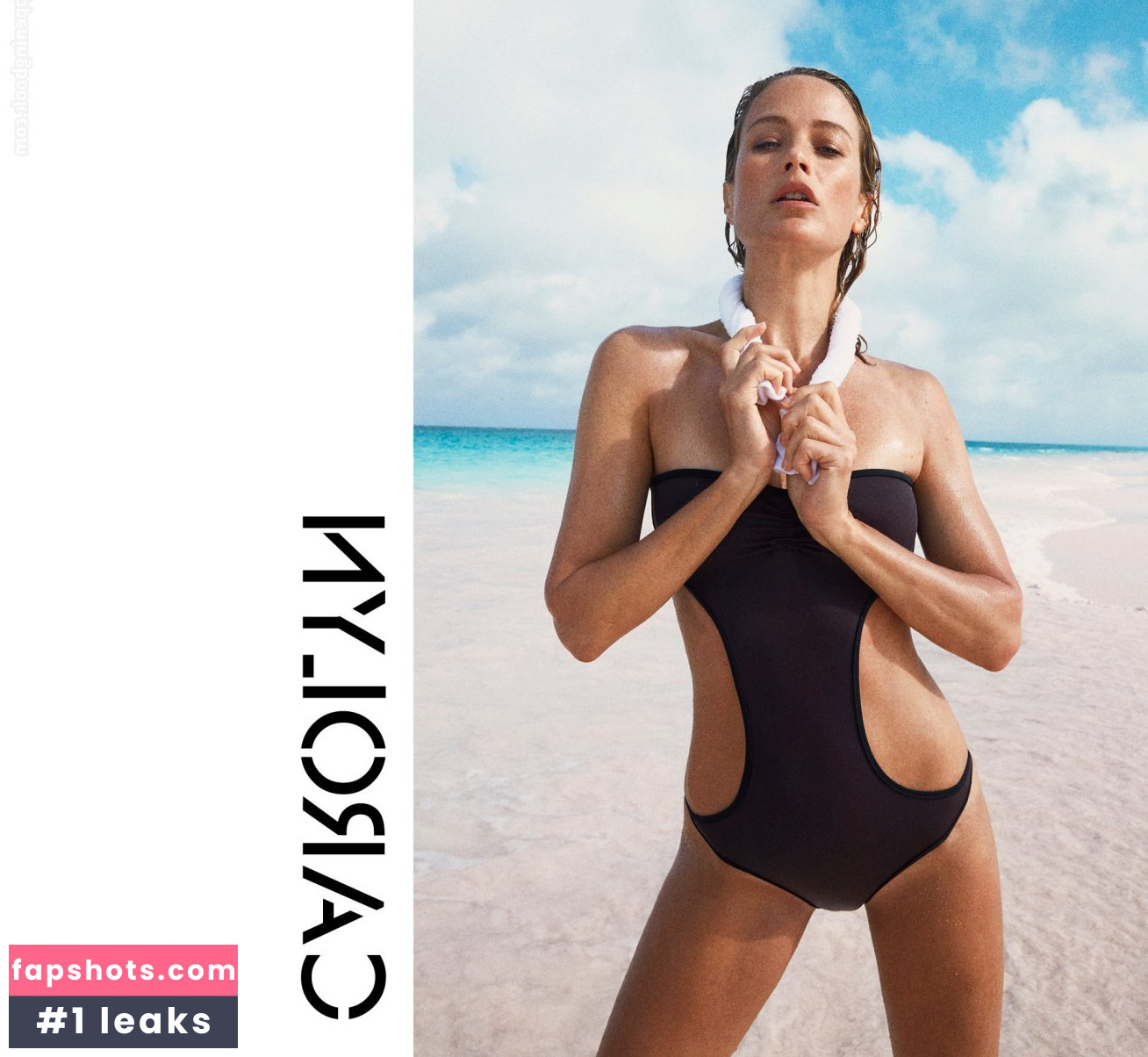 Carolyn Murphy gallery photo #124