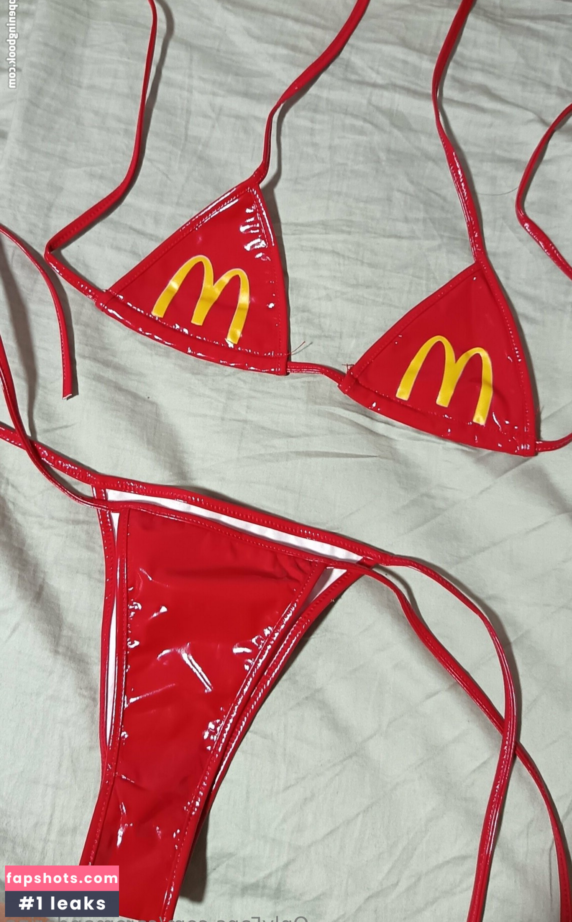 caromandarina nude babe gallery