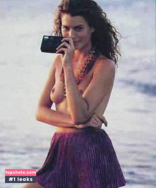 Carré Otis gallery photo #33