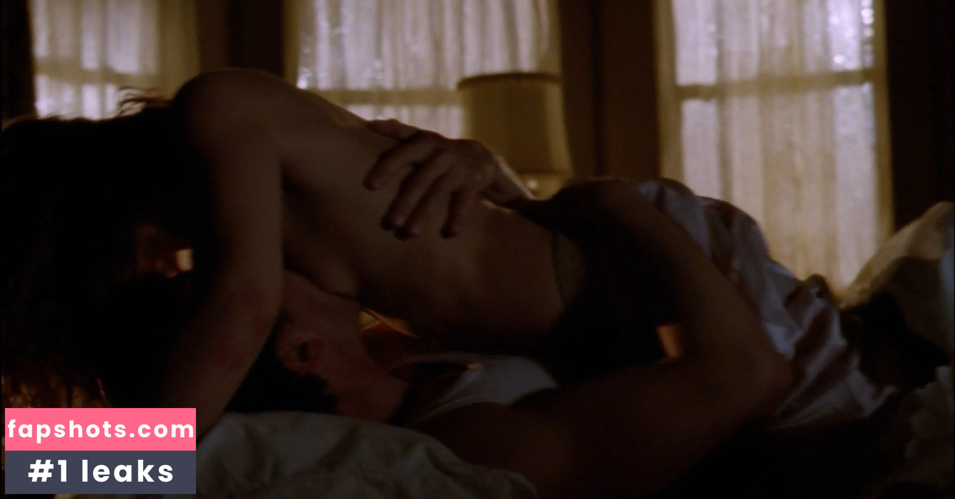 Carrie Anne Fleming gallery photo #6