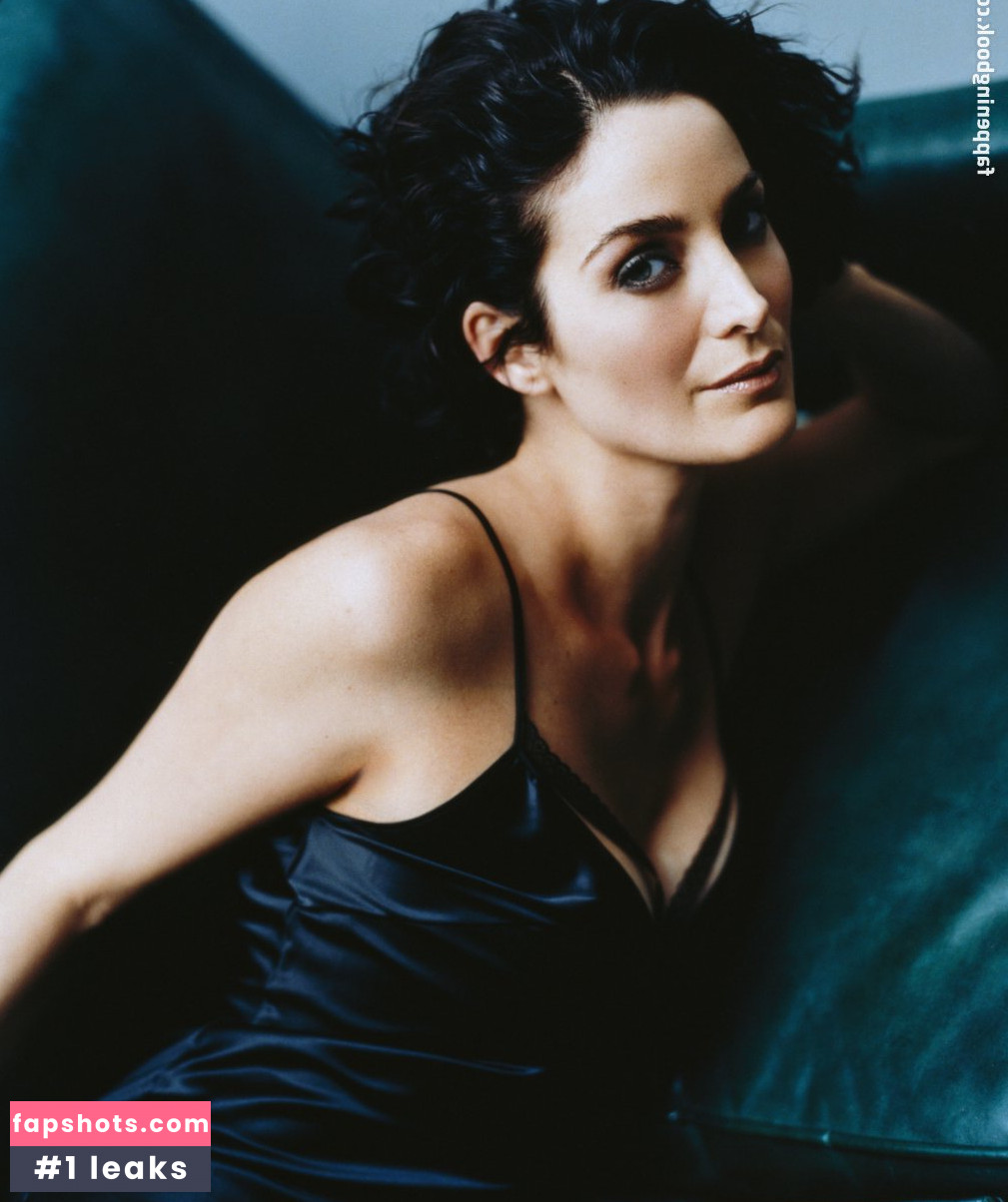 Carrie-Anne Moss gallery photo #116