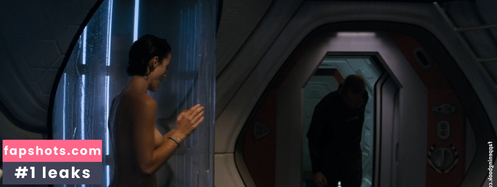 Carrie-Anne Moss gallery photo #83