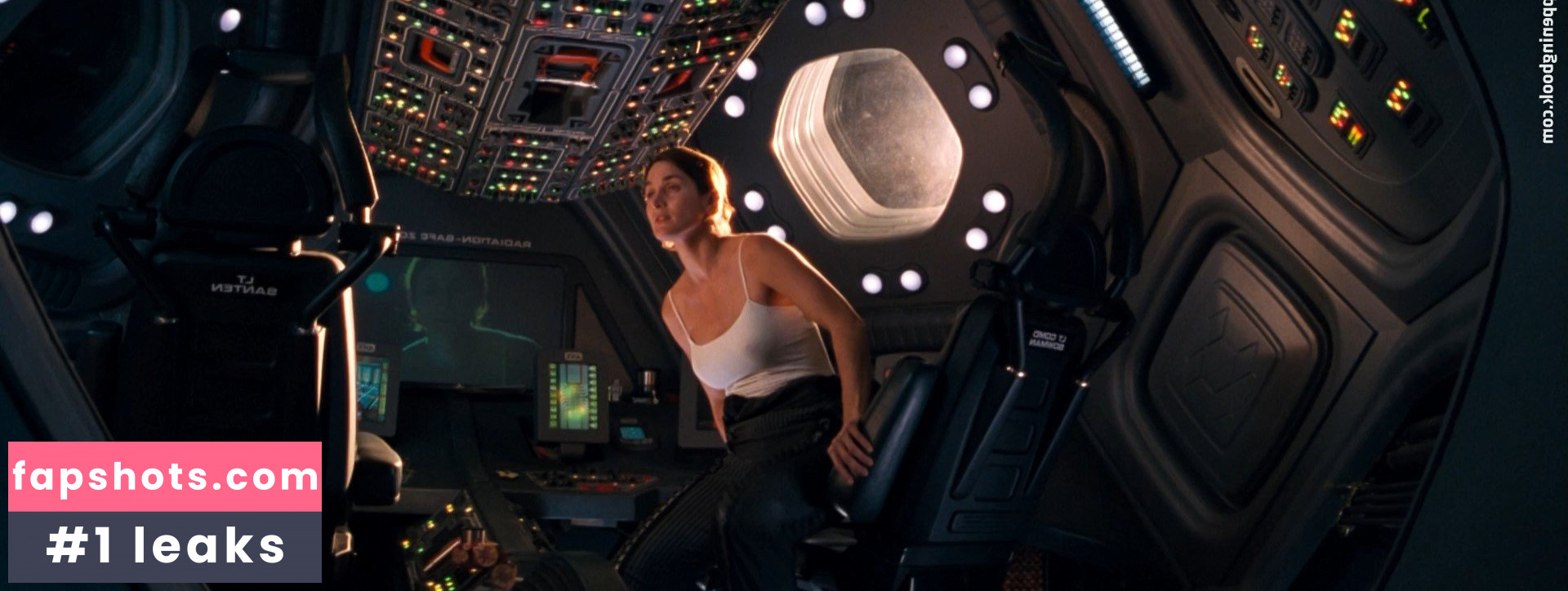 Carrie-Anne Moss gallery photo #85