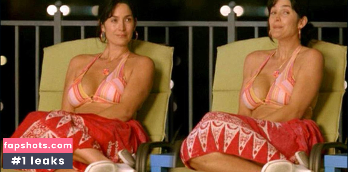 Carrie-Anne Moss gallery photo #94