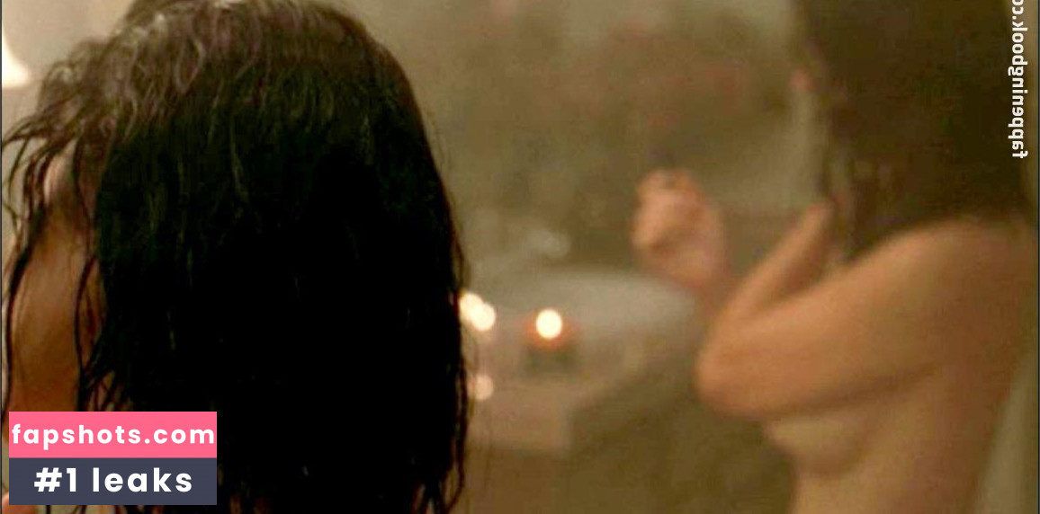 Carrie-Anne Moss gallery photo #95