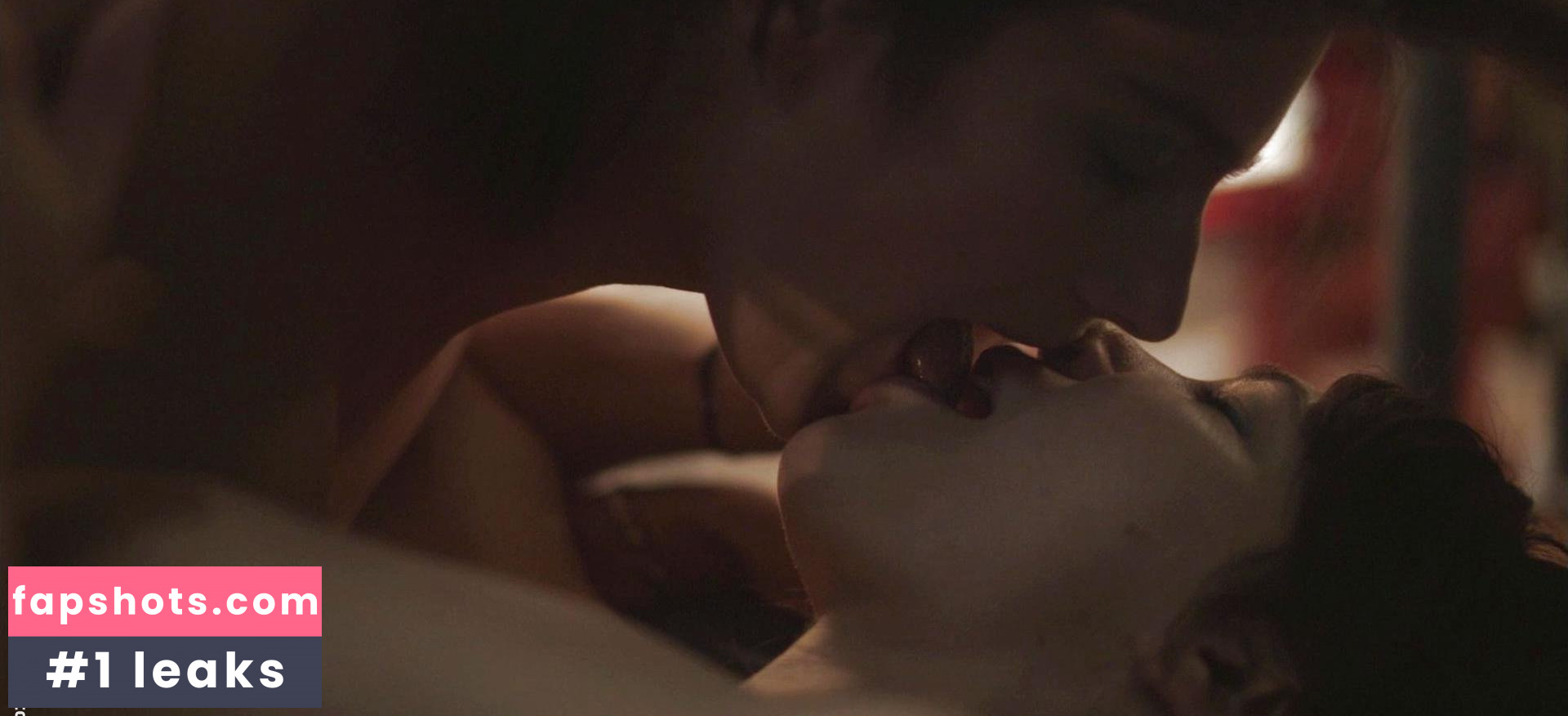 Carrie Brownstein Nude Leaks OnlyFans Photos #2 - LeakJerk