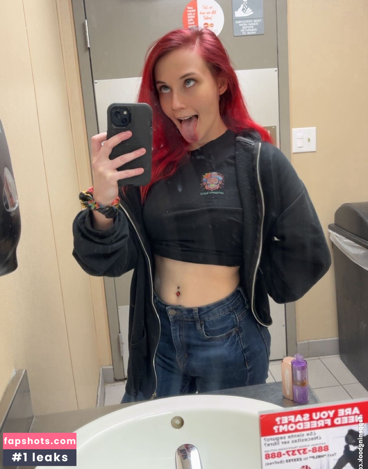 Carrie Cannie gallery photo #15