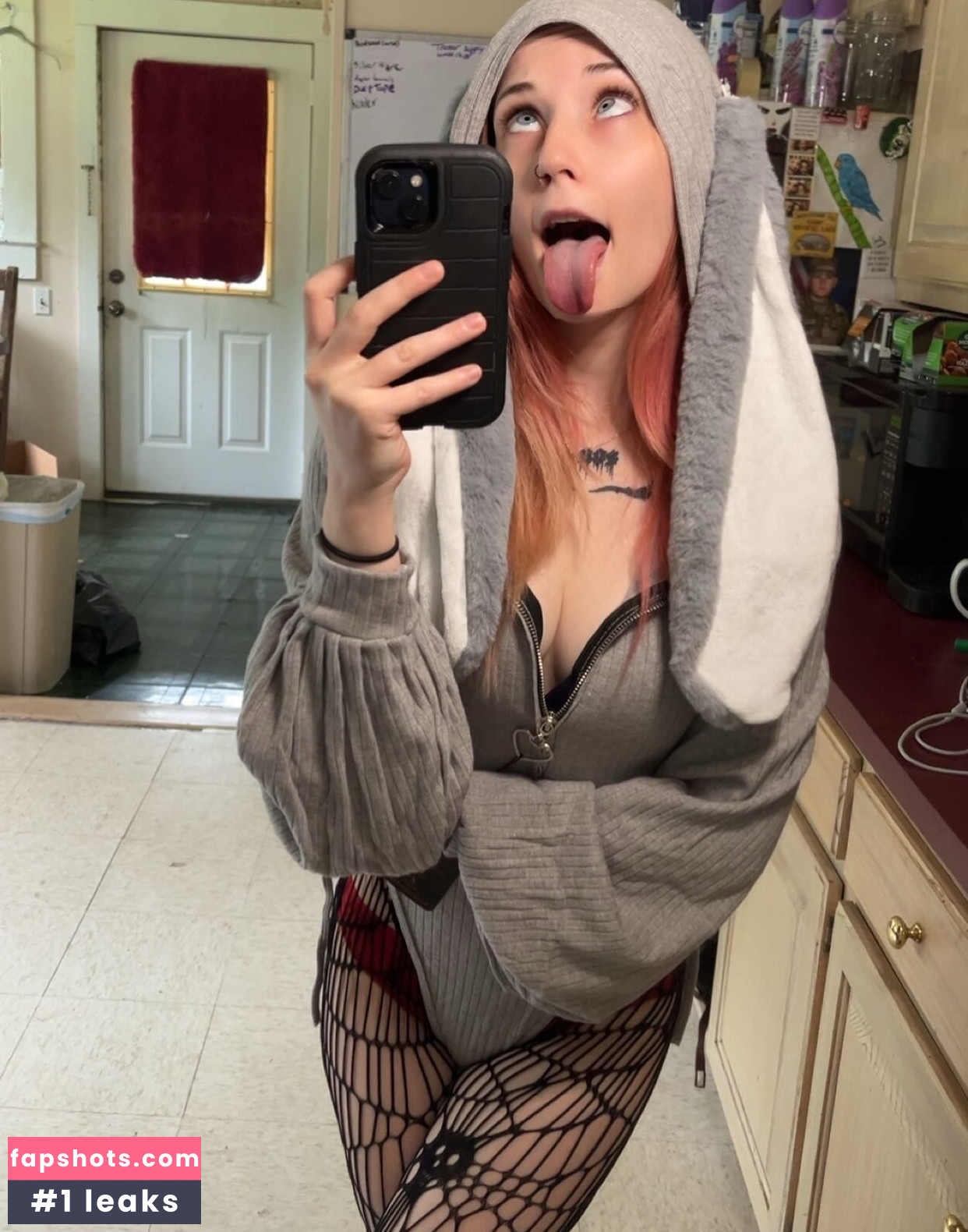 Carrie Cannie gallery photo #42