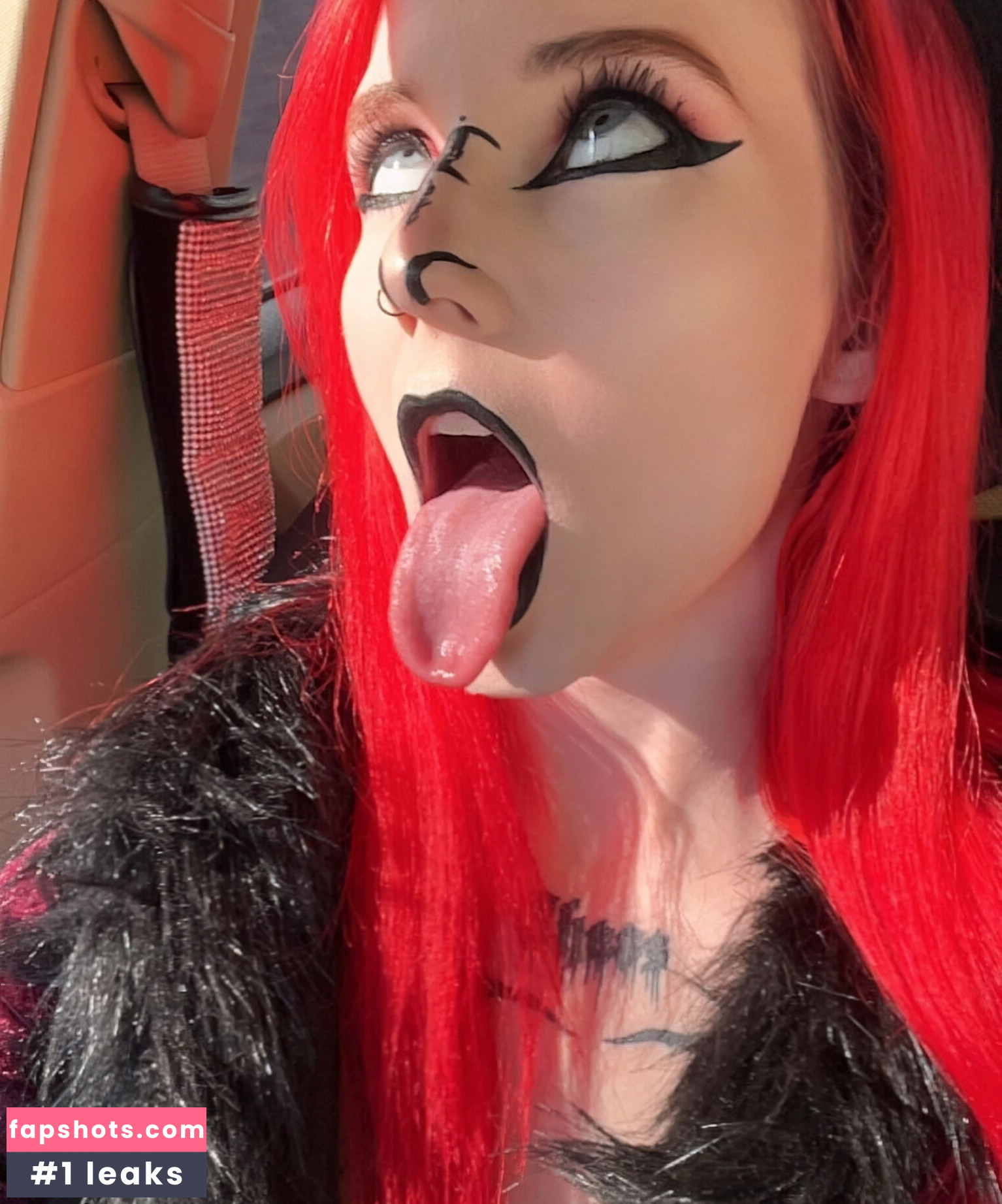 Carrie Cannie gallery photo #74