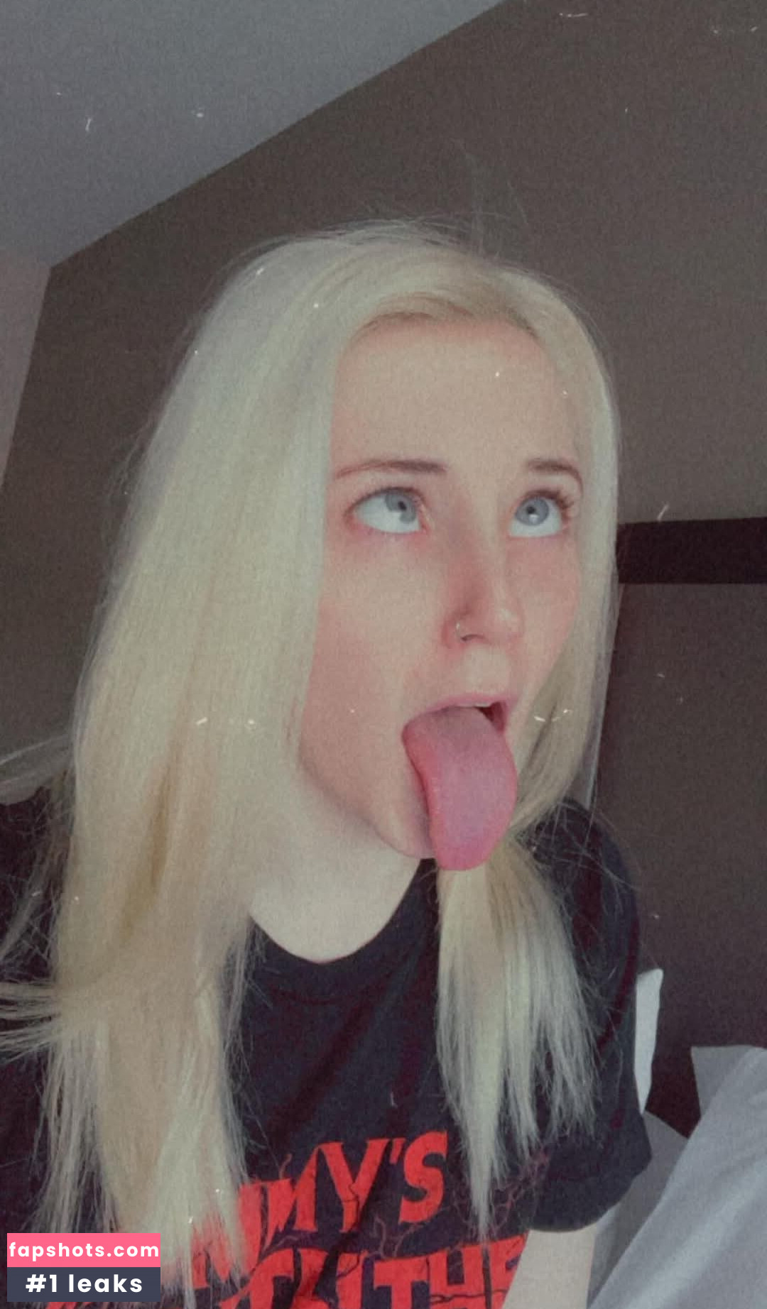 Carrie Cannie gallery photo #80