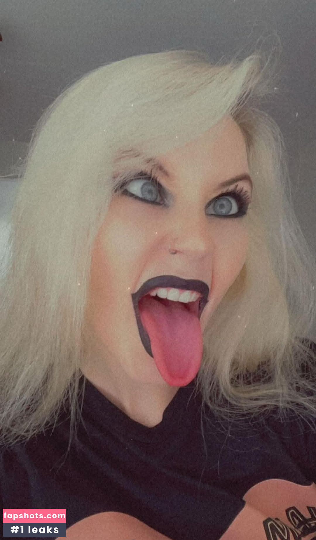 Carrie Cannie gallery photo #82