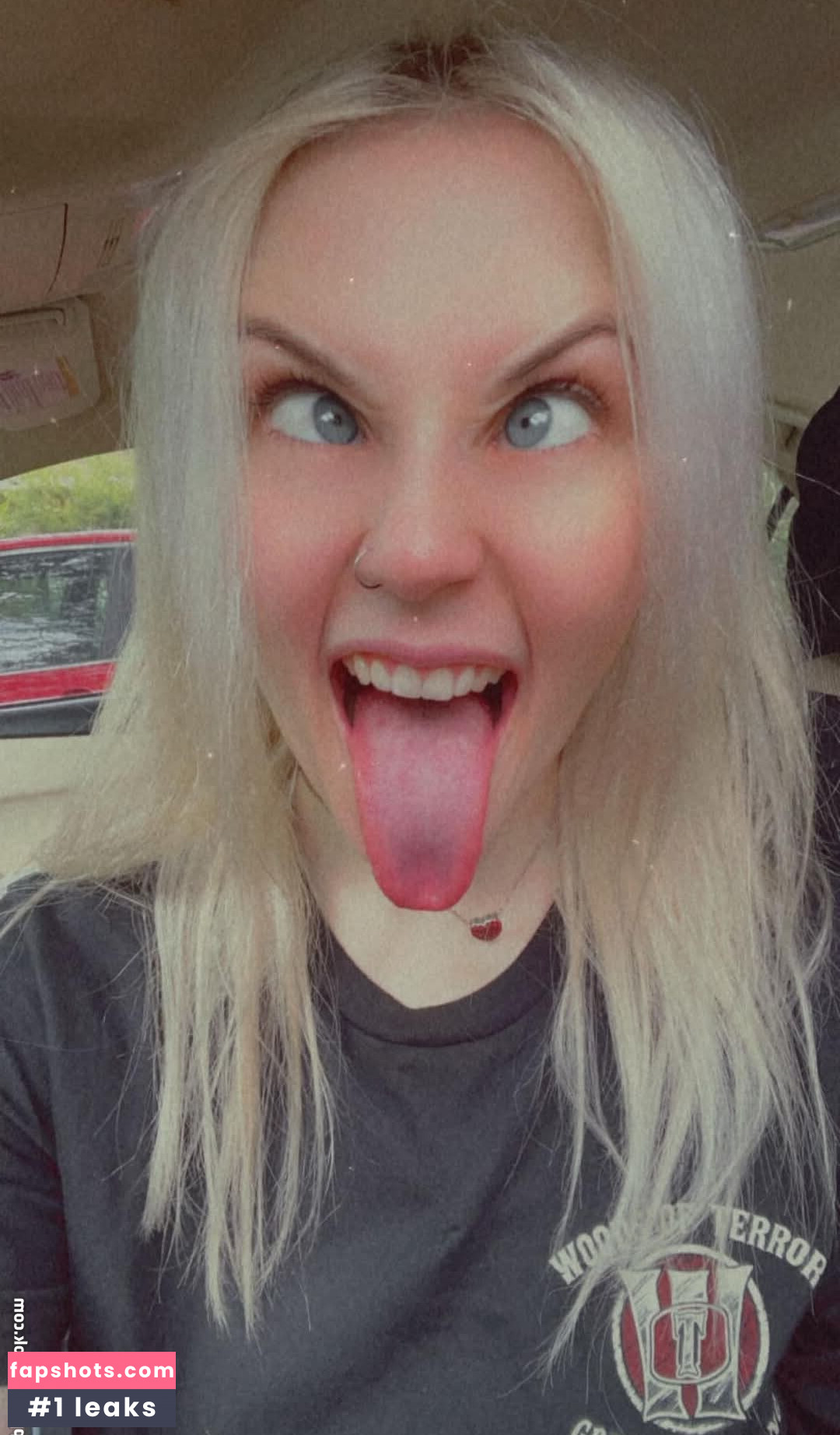 Carrie Cannie gallery photo #86