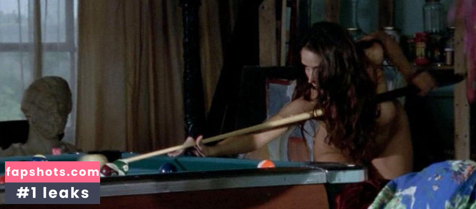 Carrie Clayton gallery photo #8