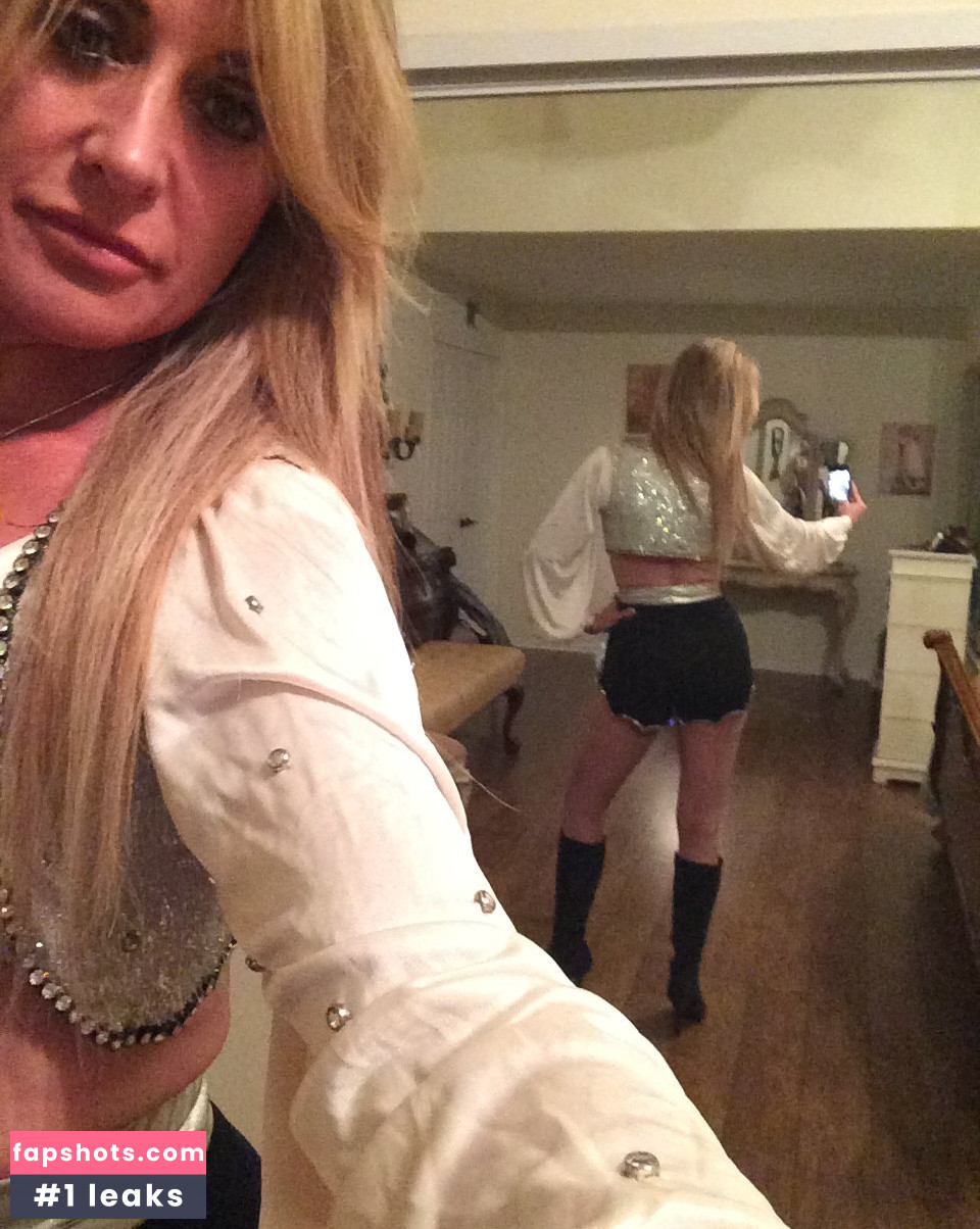 Carrie Michalka gallery photo #5