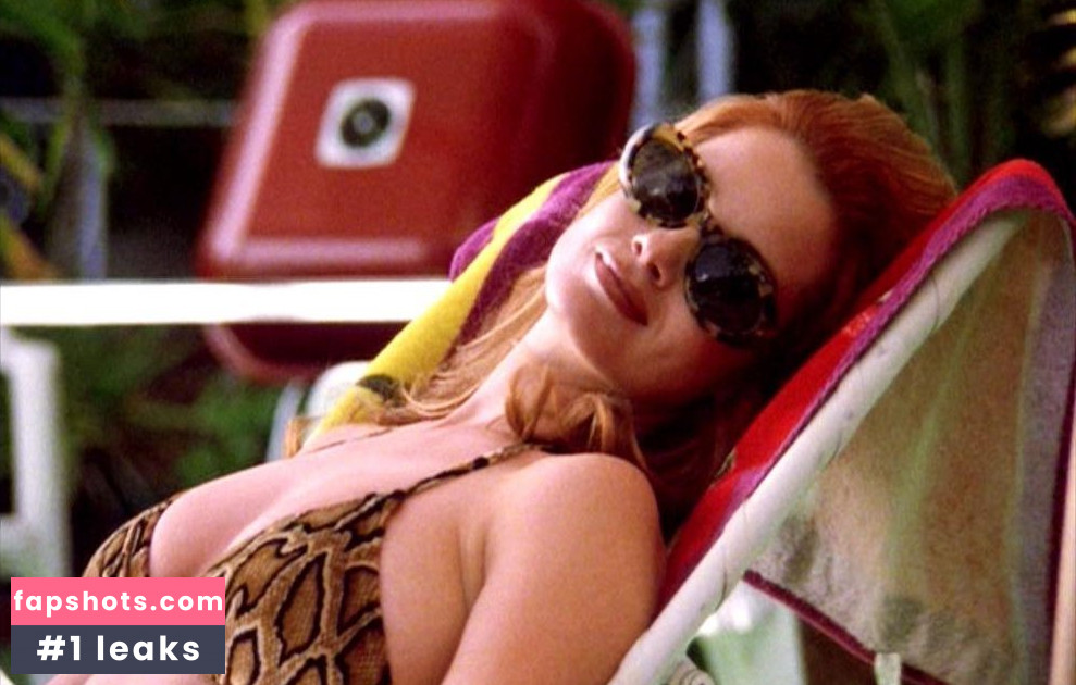 Carrie Stevens gallery photo #98