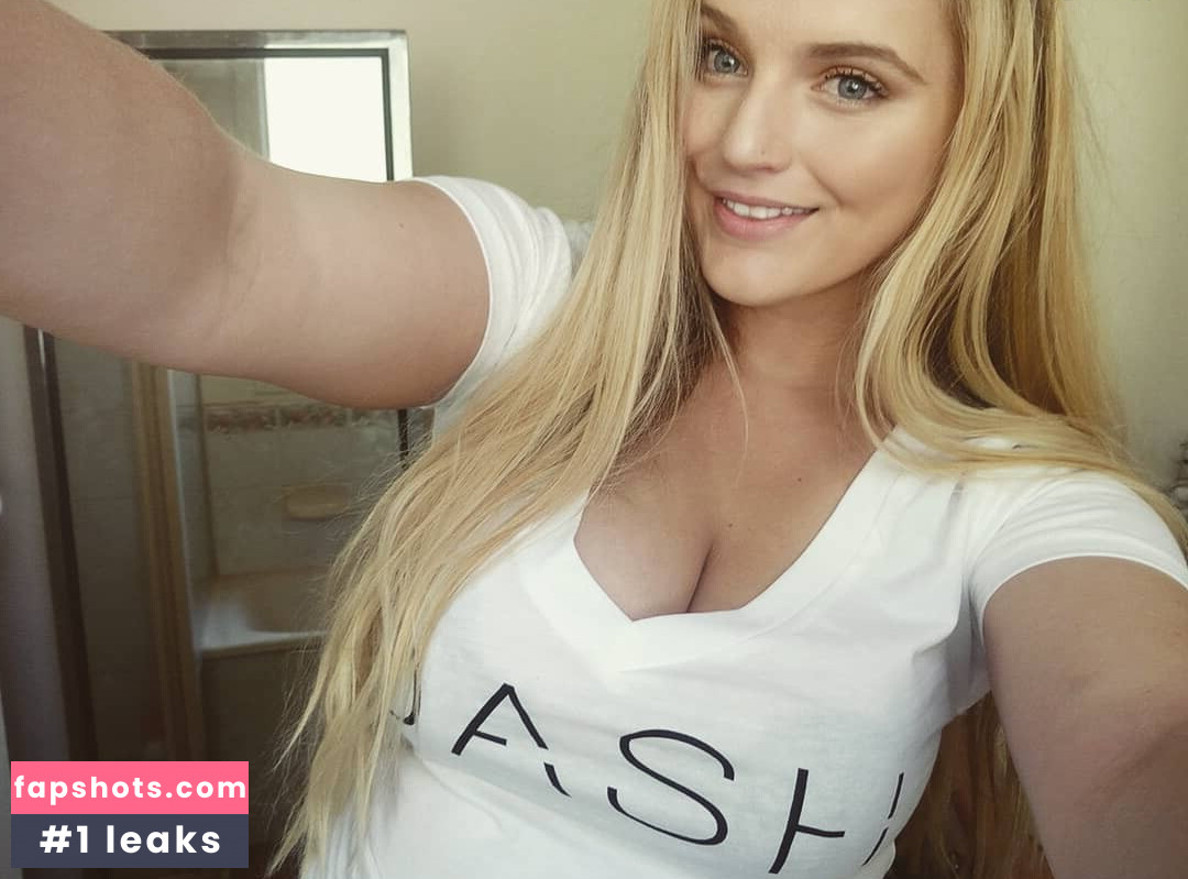 Casey Leigh gallery photo #151