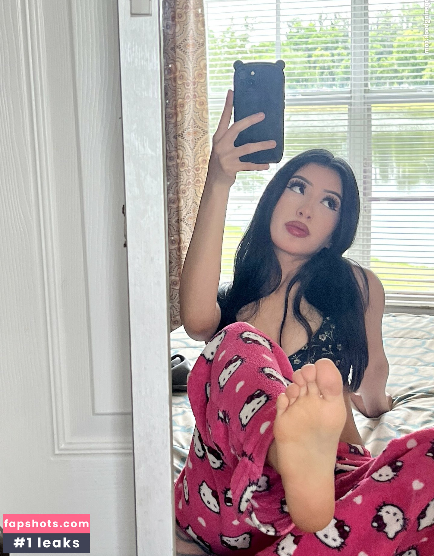 cashmstress gallery photo #6