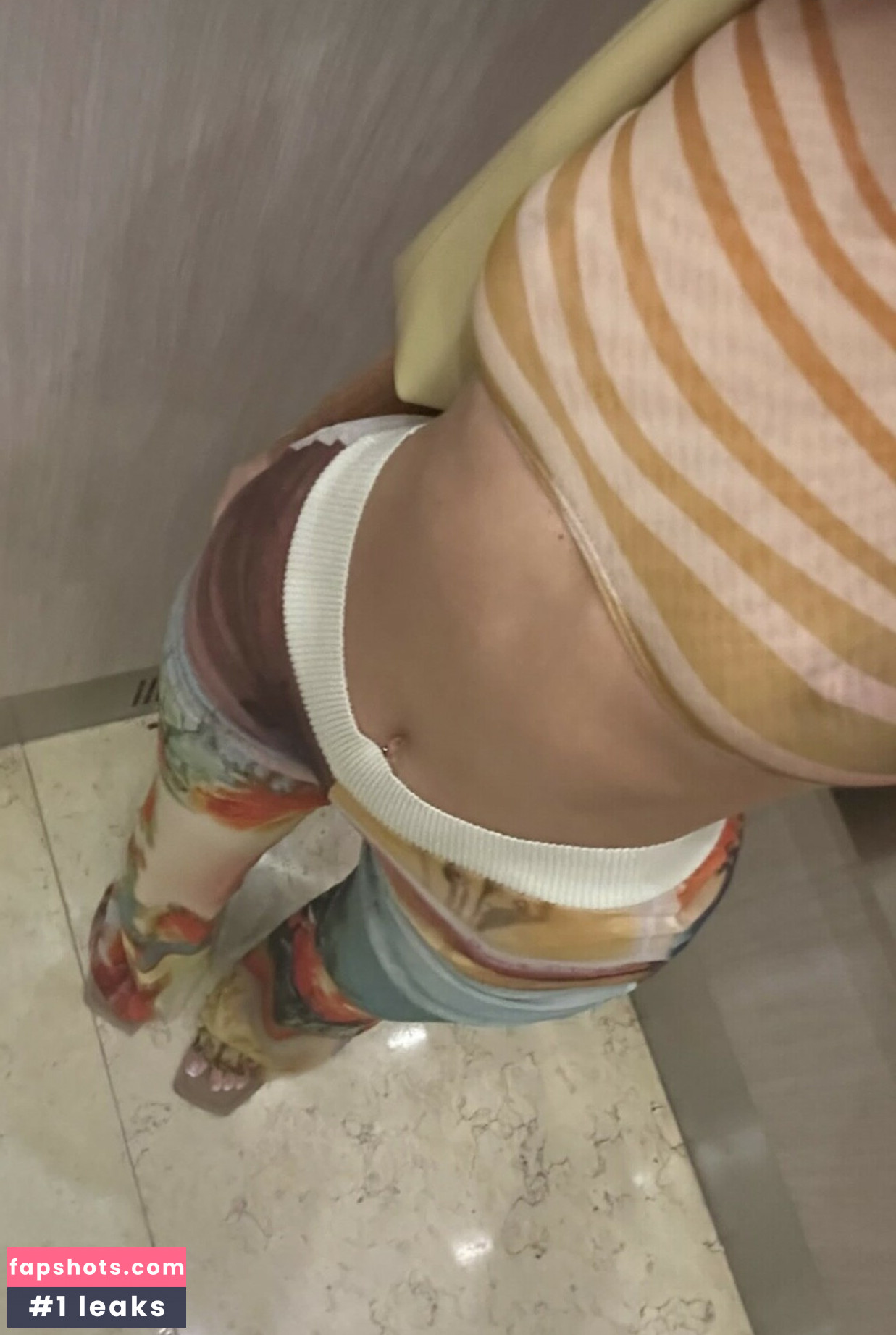 Casi Davis gallery photo #15