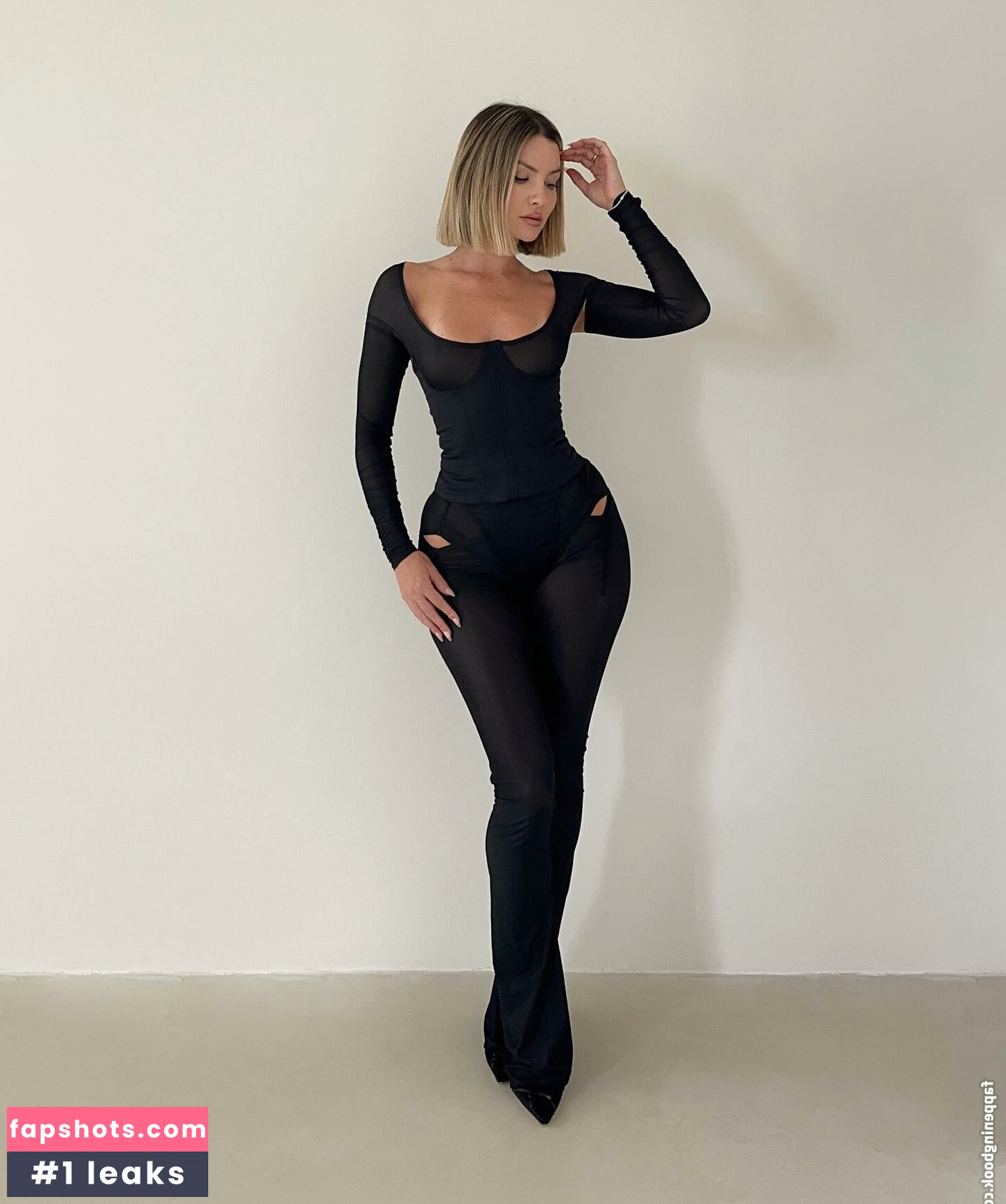 Casi Davis gallery photo #41