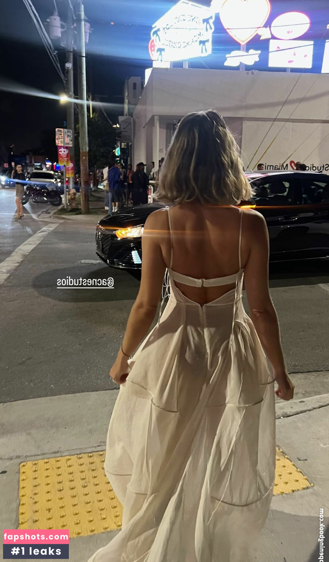 Casi Davis gallery photo #68