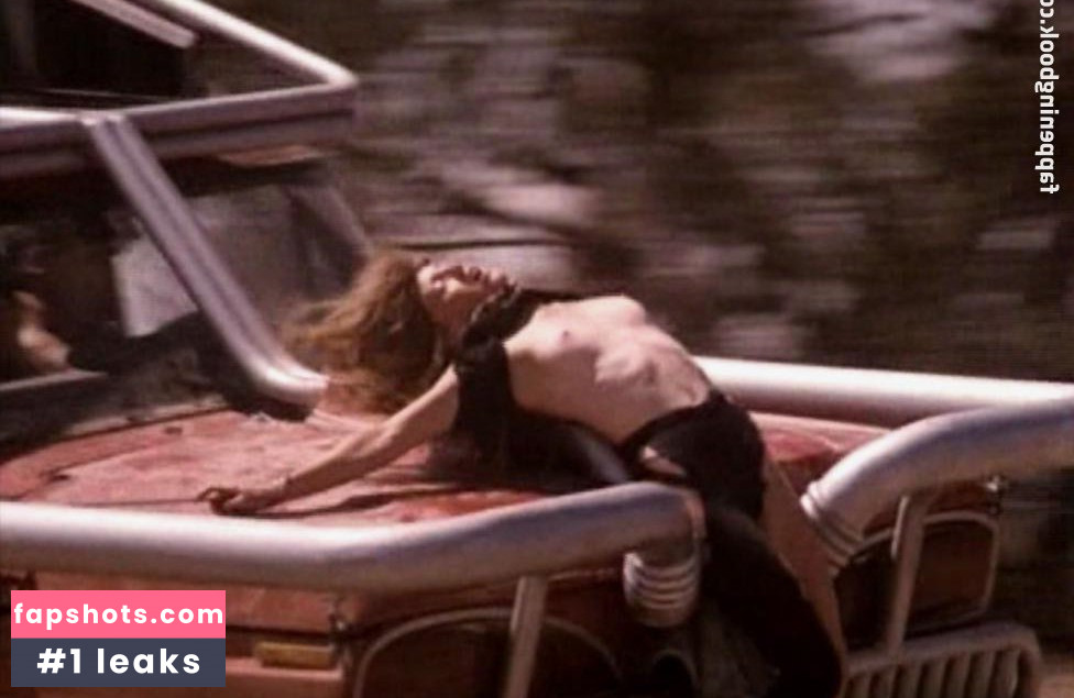 Cassandra Delaney gallery photo #14