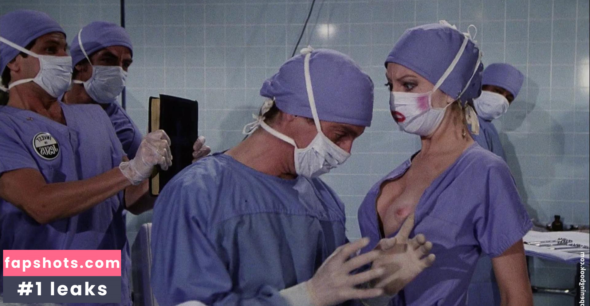 Cassandra Peterson gallery photo #65