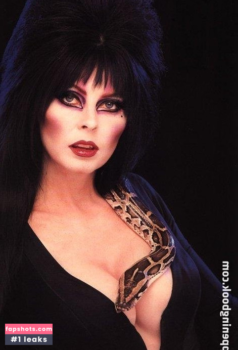 Cassandra Peterson gallery photo #76