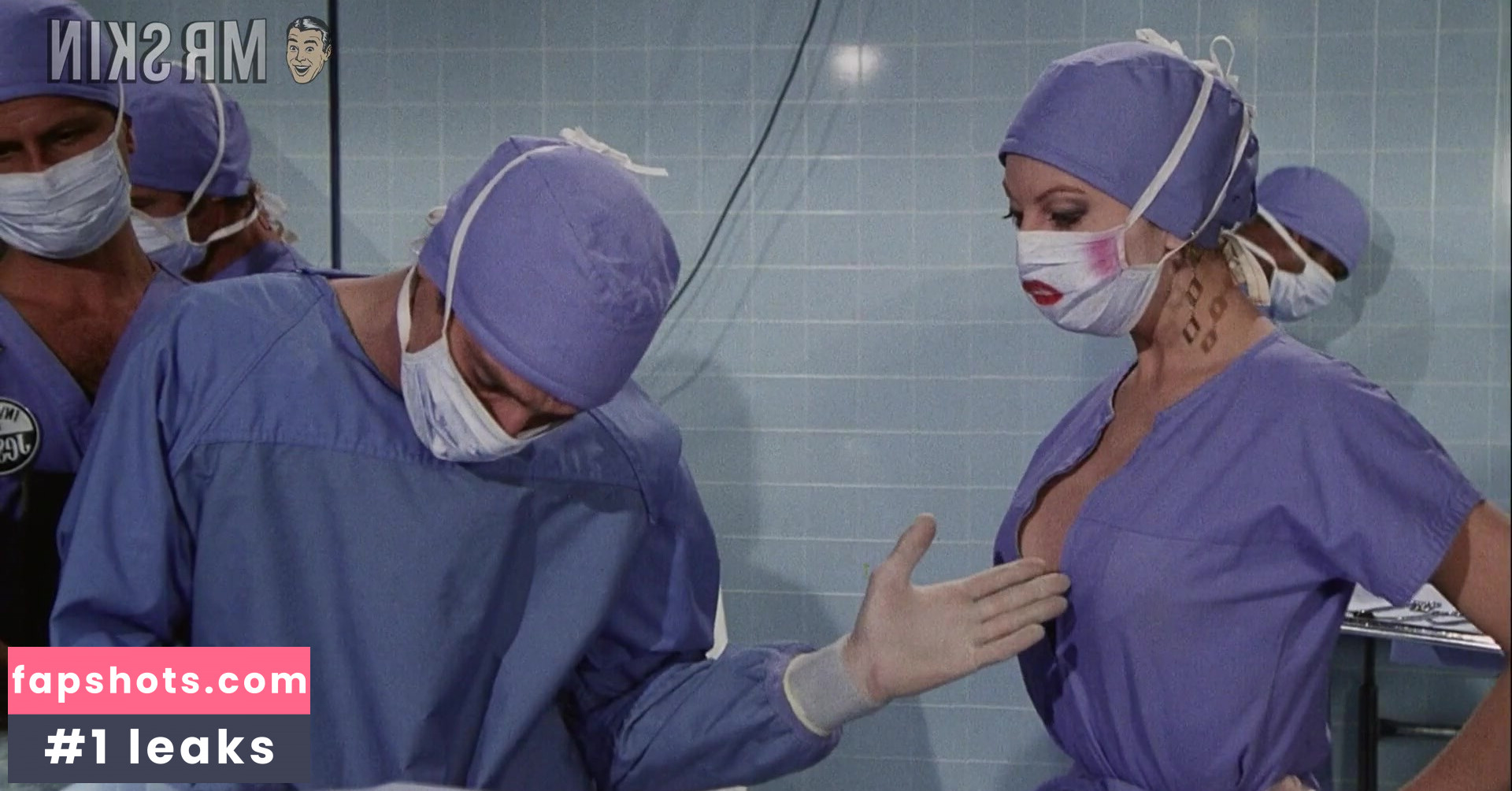 Cassandra Peterson gallery photo #10