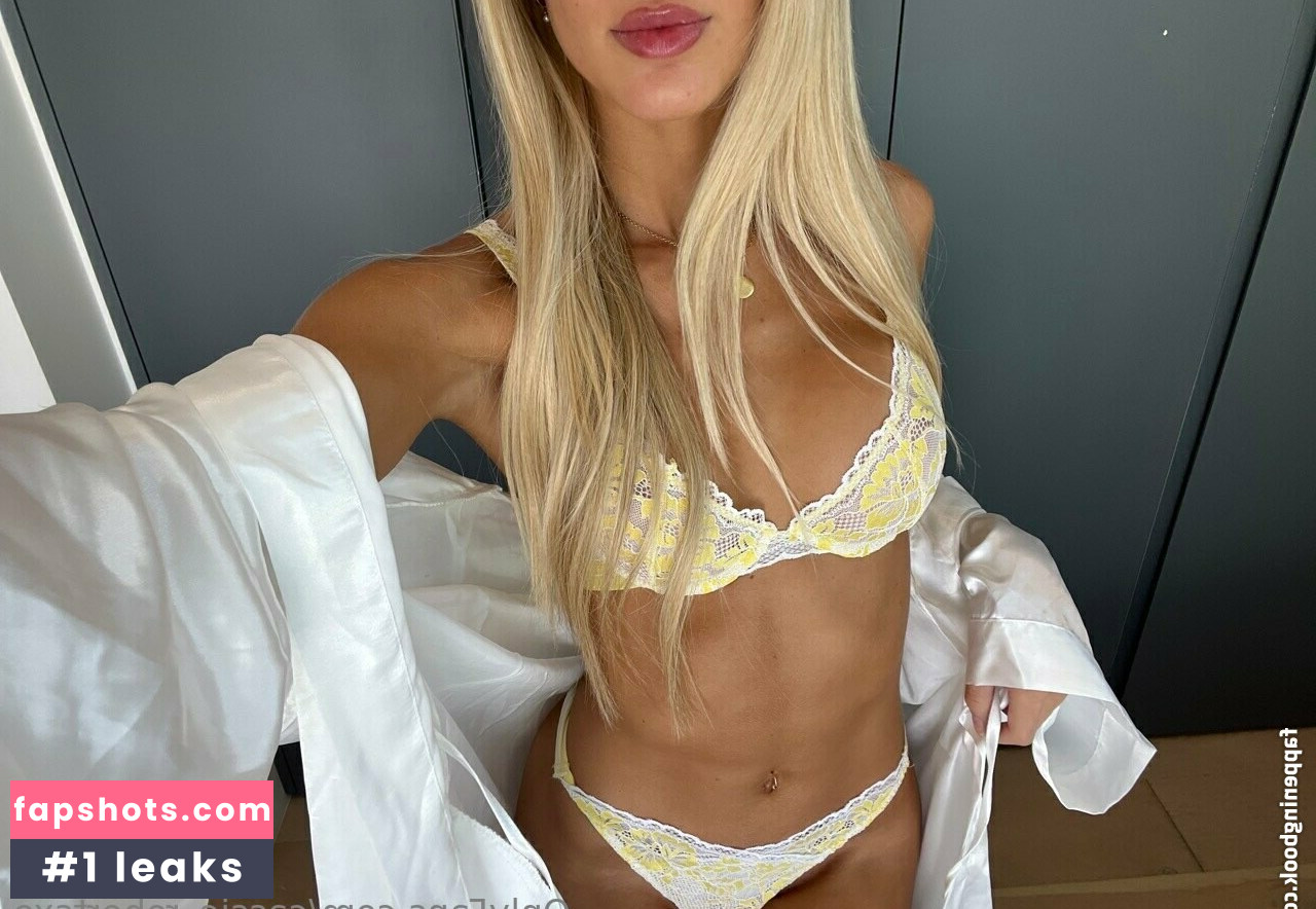 Cassie And Chloe Roberts Nahé úniky fotek pouze od fanoušků #10 - Fapshots