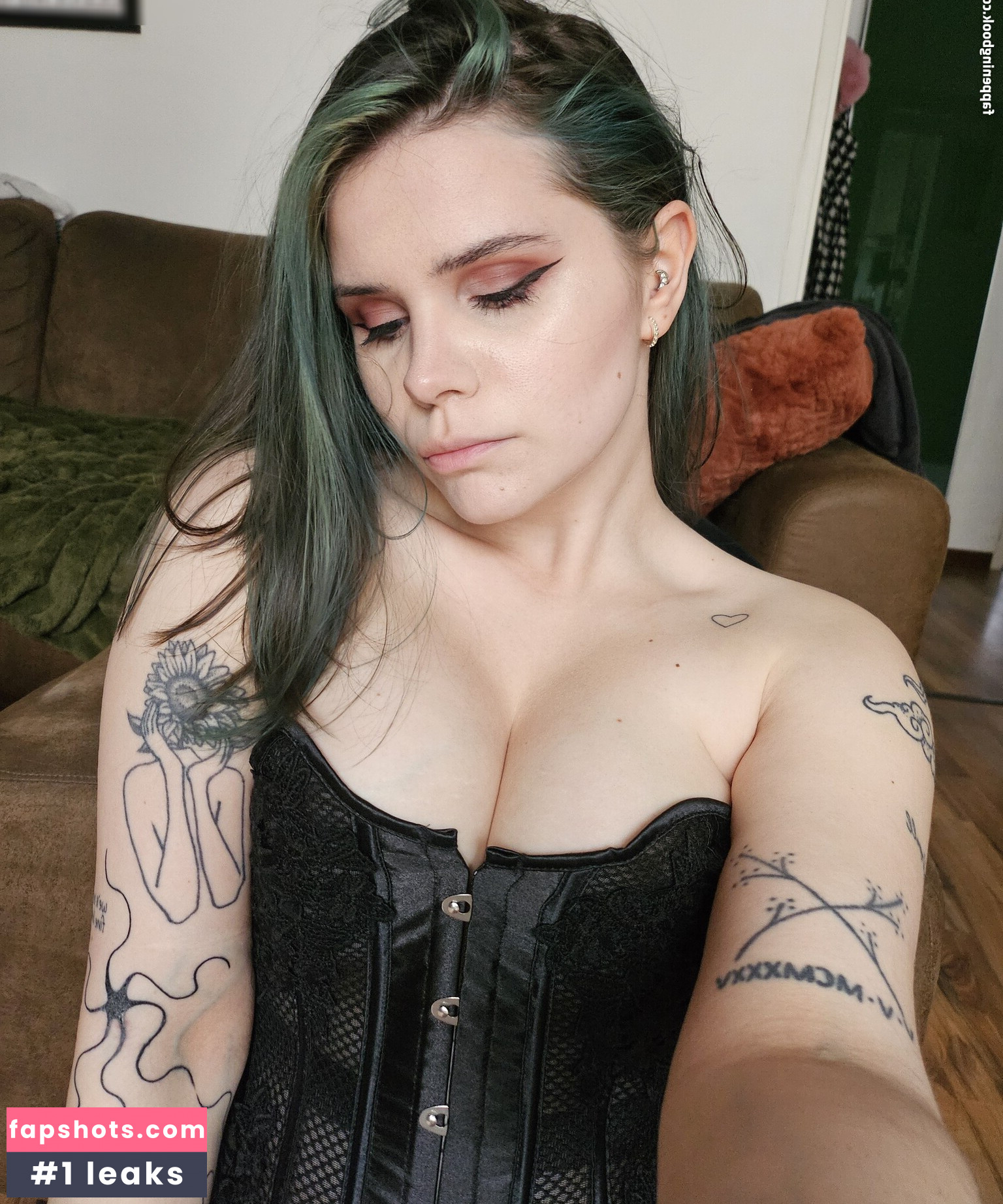 Cassie.Batty Nahé úniky fotek pouze od fanoušků #96 - Fapshots