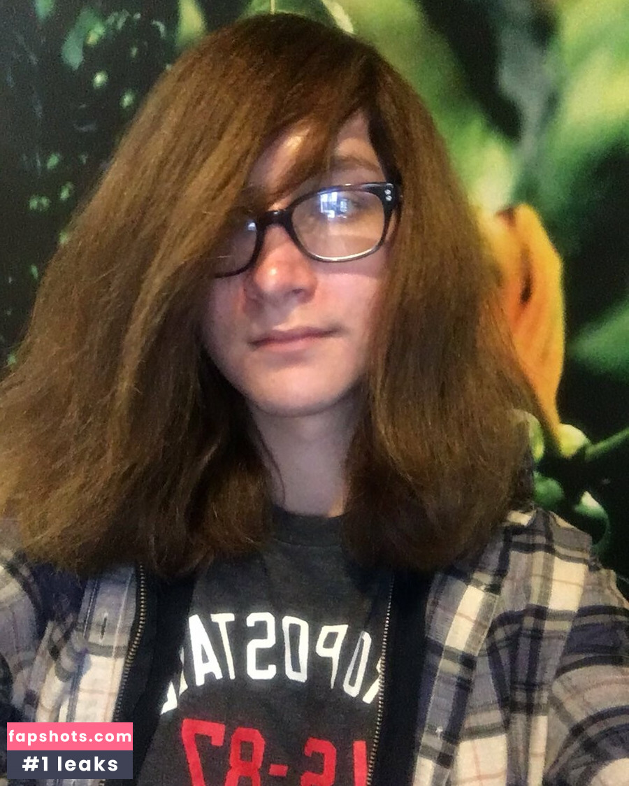 Cassie Brooks Nude Leaks OnlyFans Photos #3 - LeakJerk