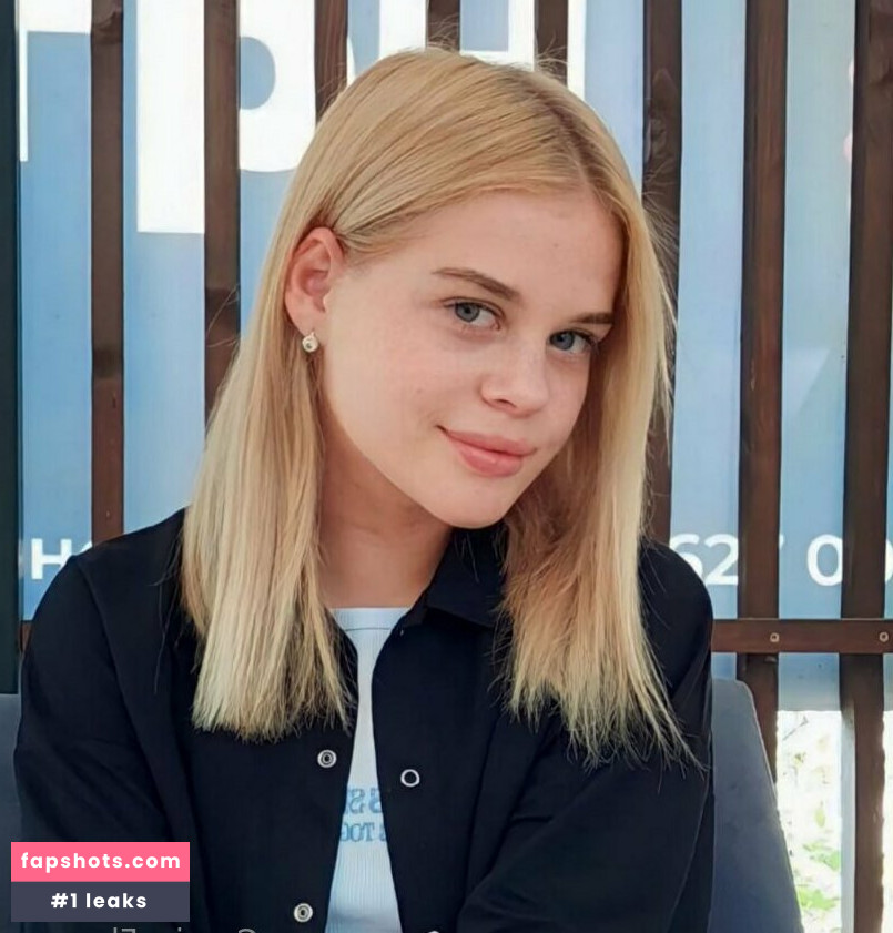 cassie_flower gallery photo #469