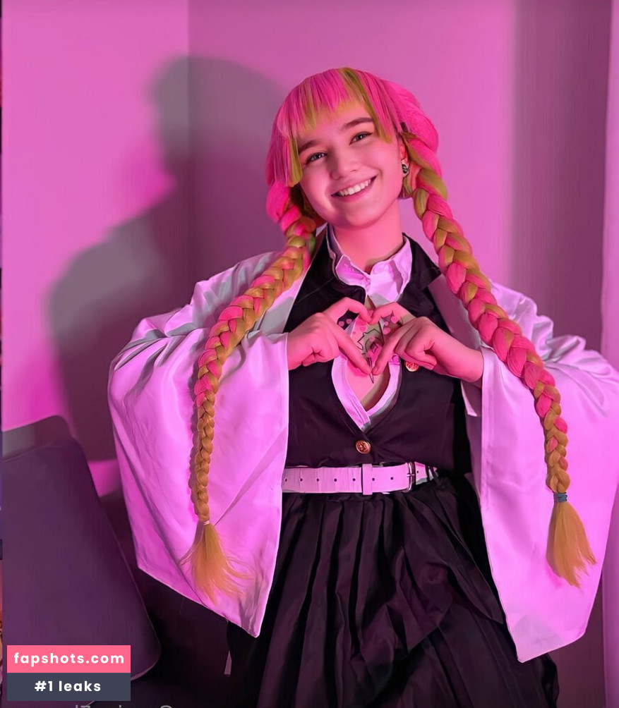 cassie_flower gallery photo #787