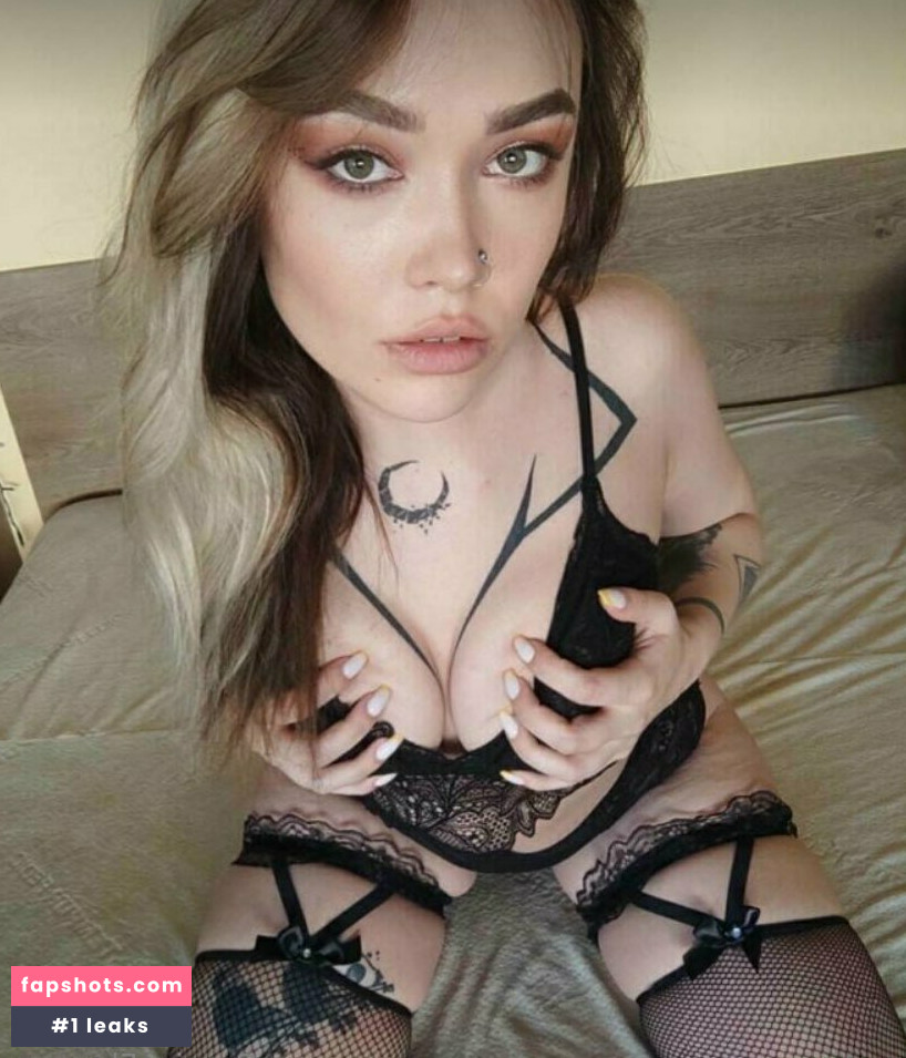 cassie_flower gallery photo #815