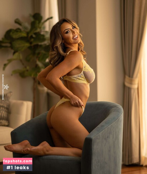 Cassie Lee gallery photo #1244